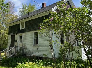 28 Thompson St, Brunswick, ME 04011