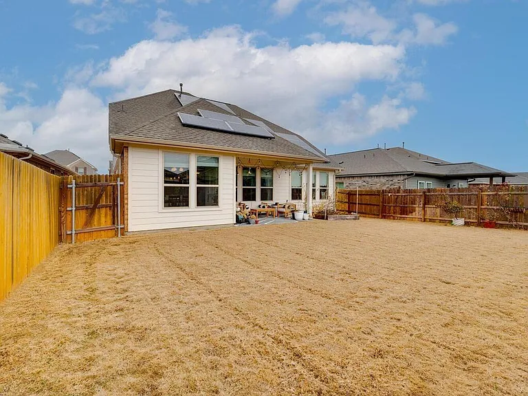 17312 Antioch Ave — Photo 34