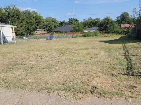 2450 Stovall Dr, Dallas, TX 75216
