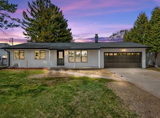 2512 44th St, Two Rivers, WI 54241