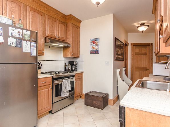 139 Charles St APT 1A