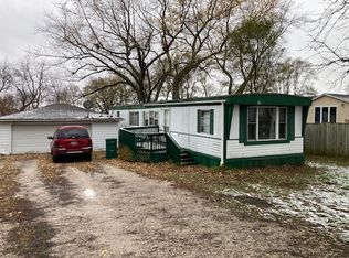 5245 Sand Ridge Rd, Morris, IL 60450