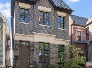 2019 W School St, Chicago, IL 60618