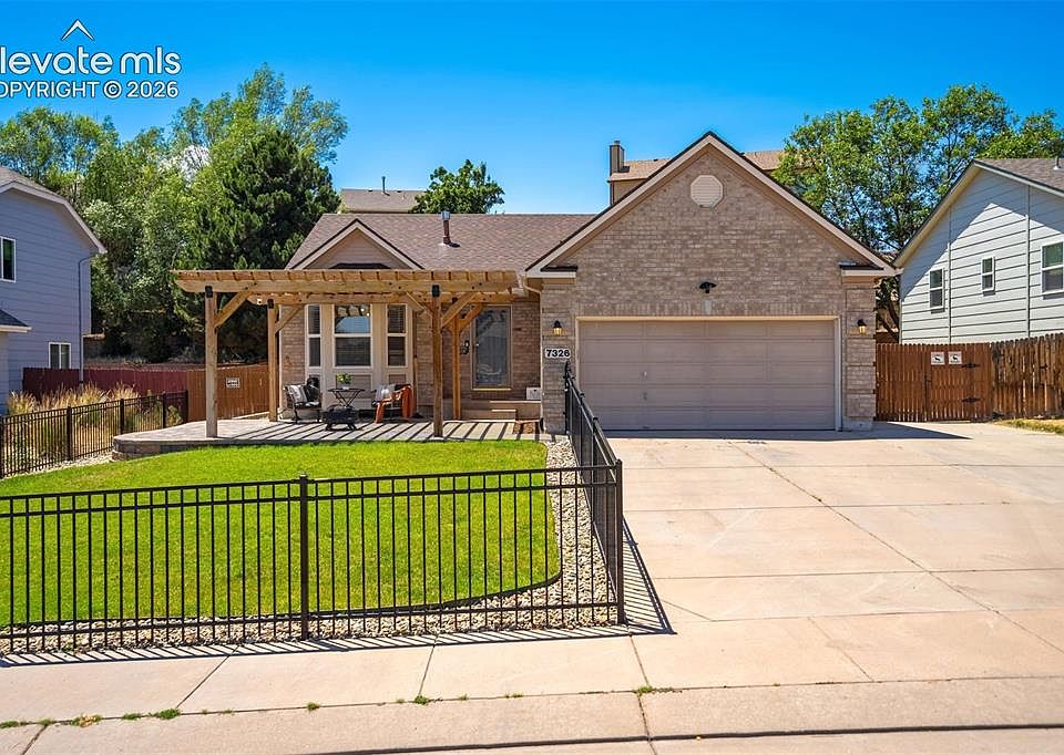 1st image of 7326 Allens Park Dr
