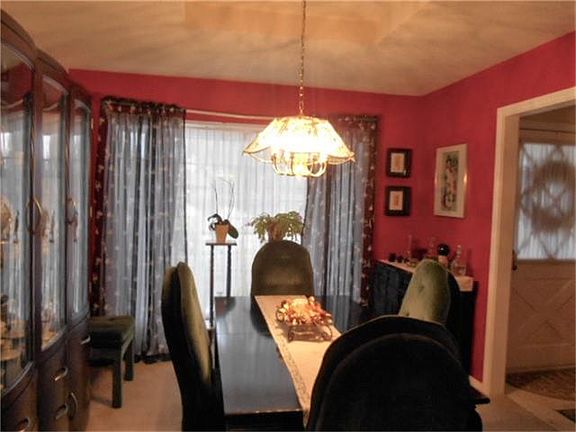4th image of 11811 Scottsdale Ct