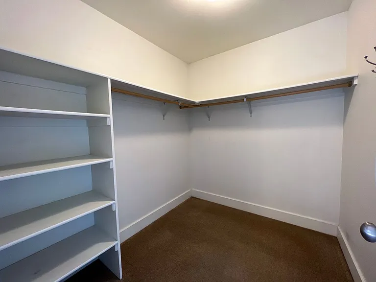 2777 Hedgerow Ct — Photo 11