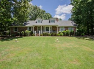 559 Harts Bridge Rd, Jackson, TN 38301