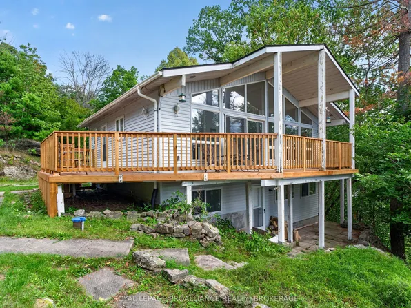 39 Rugged Ln, Rideau Lakes, ON K0G 1E0