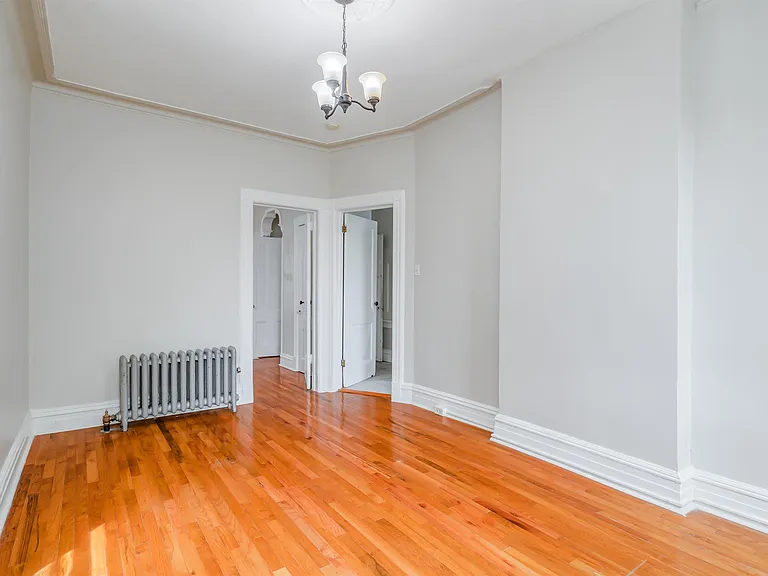 100 Clerk St #2 — Photo 2