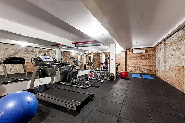 Rented by Citi Habitats | media 28