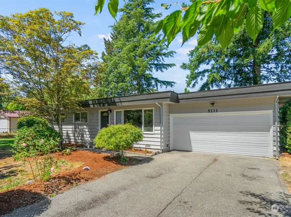 5211 161st Place SW, Edmonds, WA 98026