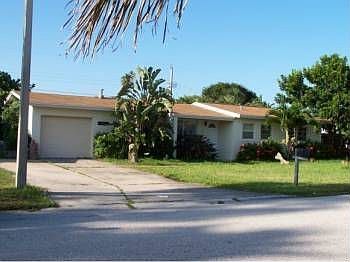 2nd image of 177 Hedgegrove Ave