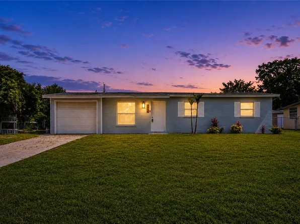 2444 3rd St SW, Vero Beach, FL 32962