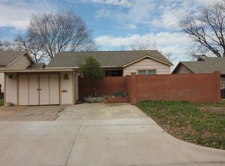 5828 Locke Ave, Fort Worth, TX 76107