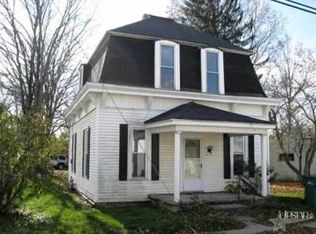 87 E McKeever St, Andrews, IN 46702