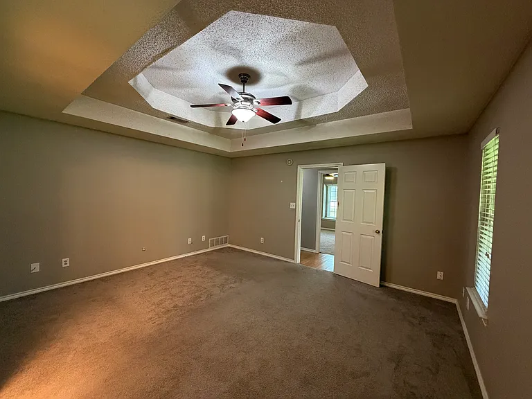 1805 Dunn St — Photo 11