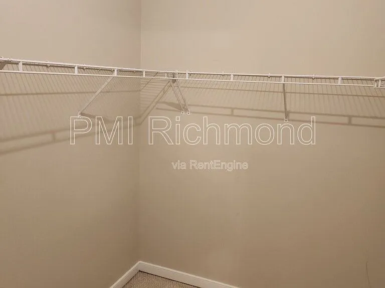 1252 Providence Knoll Dr — Photo 17