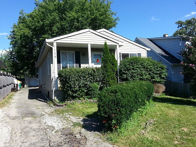 1st image of 1429 N Poplar Ave