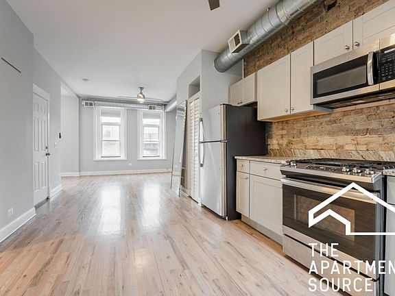 2nd image of 733 W Ohio St #2F