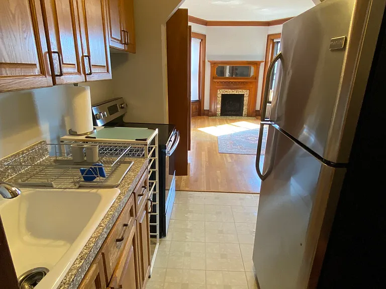 849 Beacon St #9 — Photo 8