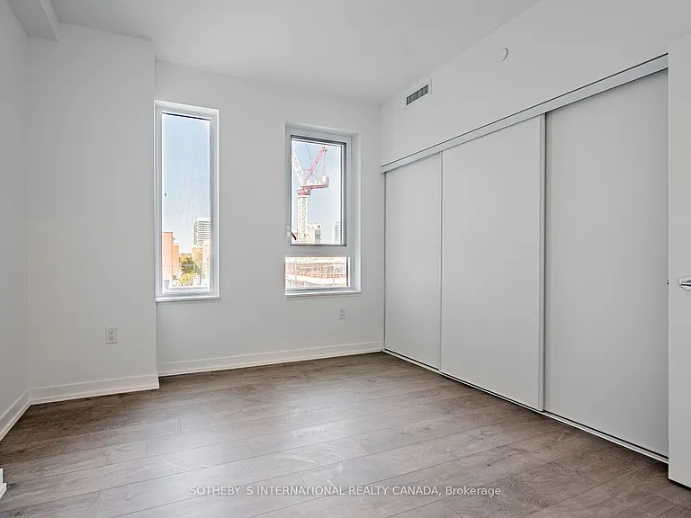 270 Dufferin St #303 — Photo 18