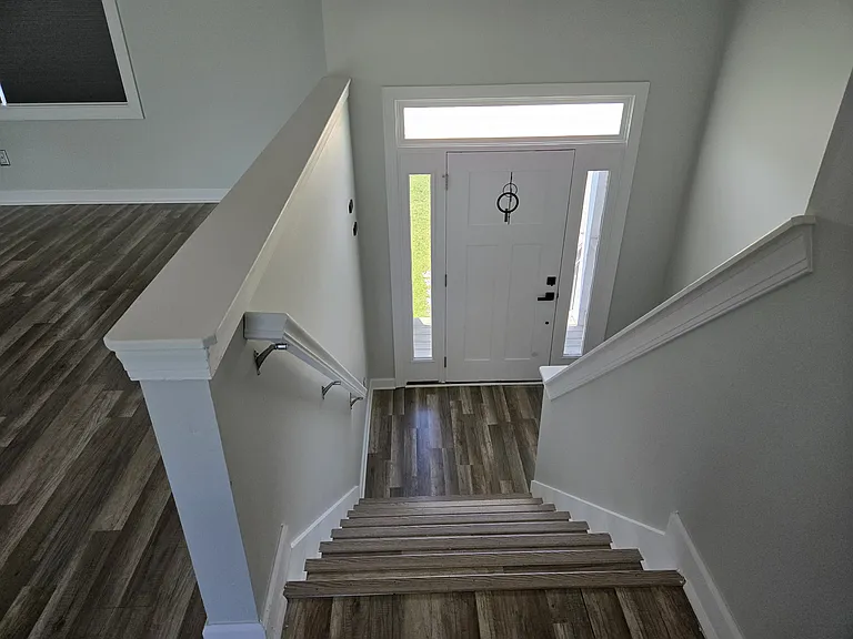 417 Jasmine Ln — Photo 11