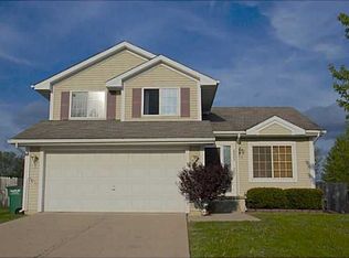 655 61st St, West Des Moines, IA 50266