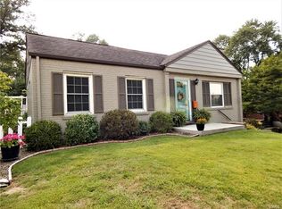 7026 Deerpath Dr, Saint Louis, MO