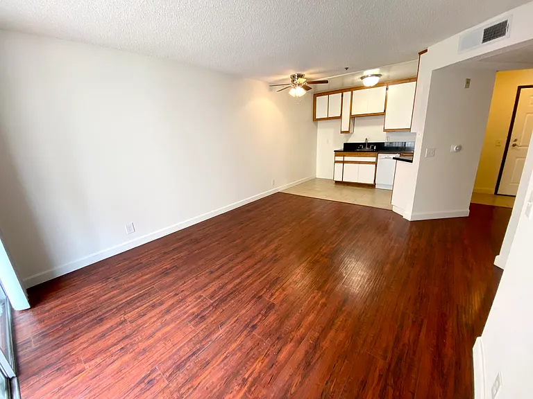 4431 Eagle Rock Blvd — Photo 14