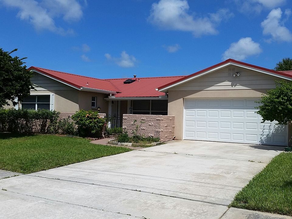 1st image of 1090 N Montego Bay Dr