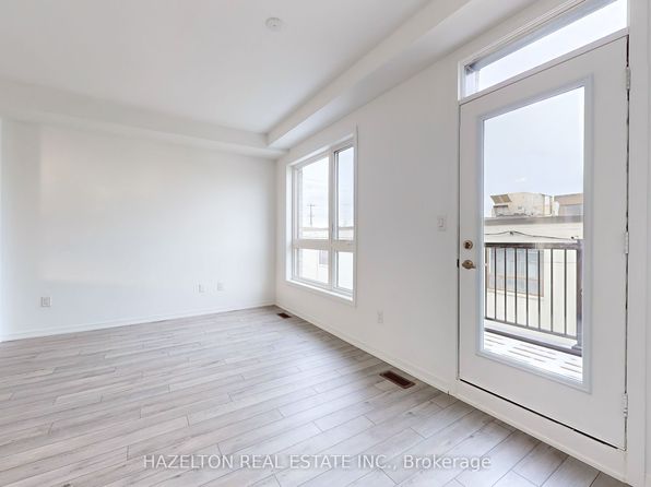11 Pegler St, Ajax, ON L1S 7M3