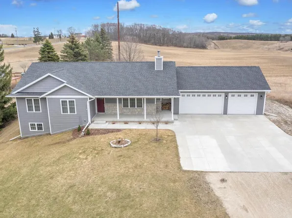 N5518 Kathryn DRIVE, Plymouth, WI 53073