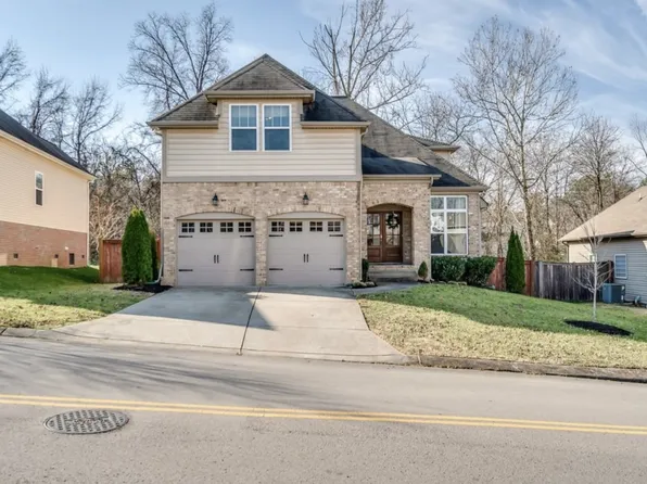 971 Legacy Park Rd, Mount Juliet, TN 37122