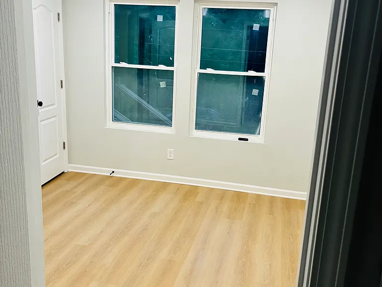 277 Barfield Ave SW — Photo 5