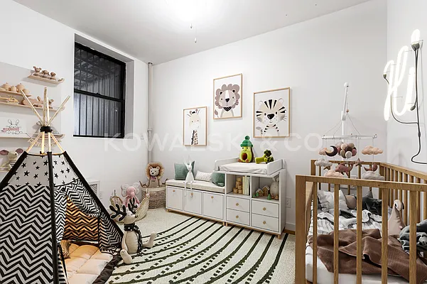 Bedroom, photo 2