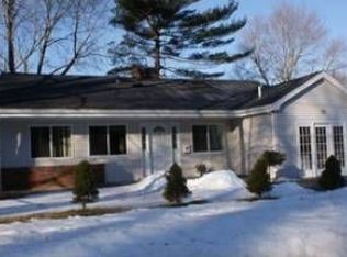 12 Oak Ridge Rd, Lynn, MA 01904