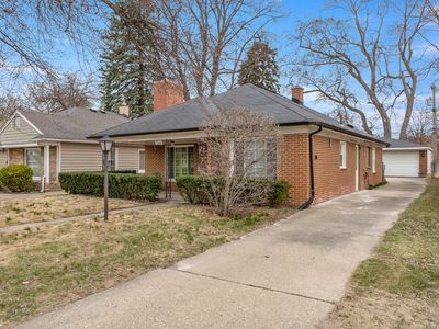 7244 Fenton St, Dearborn Heights, MI, 48127