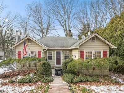 54 Hillside Rd, Sparta, NJ, 07871