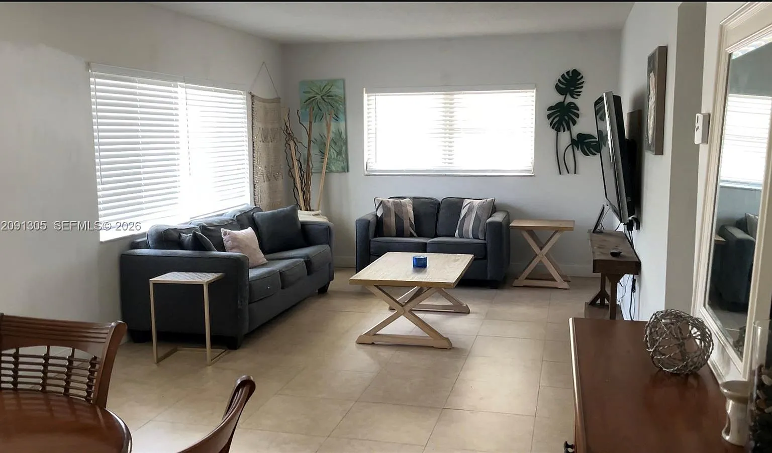 Town Acres — Photo 1
