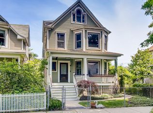 2231 N Monticello Ave, Chicago, IL 60647