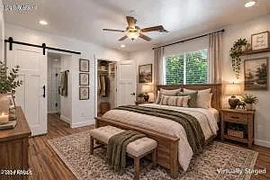 3 bed, 2.5 bath, 1225 sqft, $1,900 — Photo 1