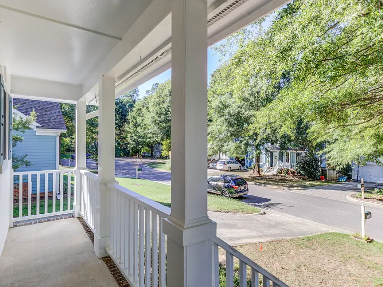 103 Unaka Ct — Photo 10
