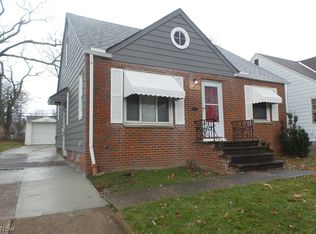 1512 Maplegrove Rd, Cleveland, OH 44121