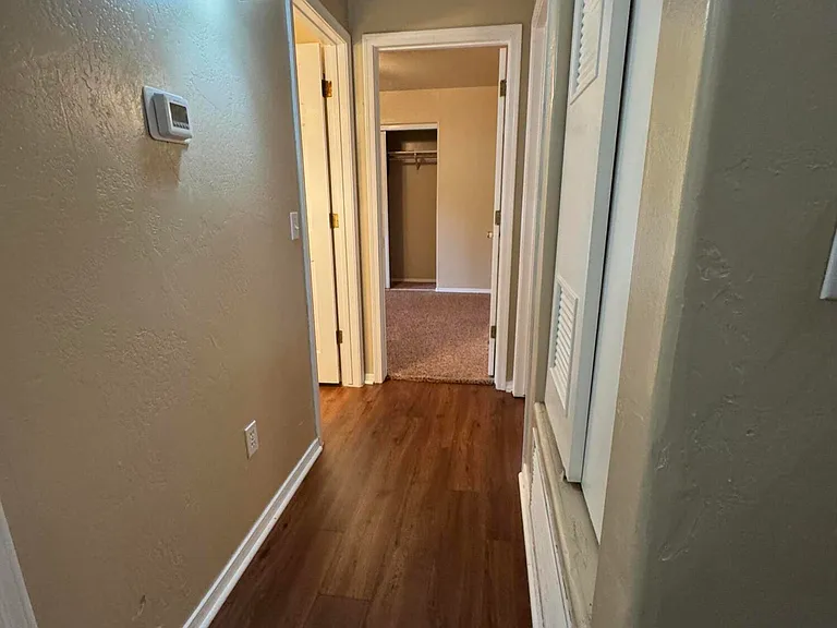 574 S Walnut Creek Loop #P — Photo 17