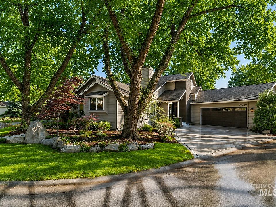 1st image of 2069 S White Pine Ln