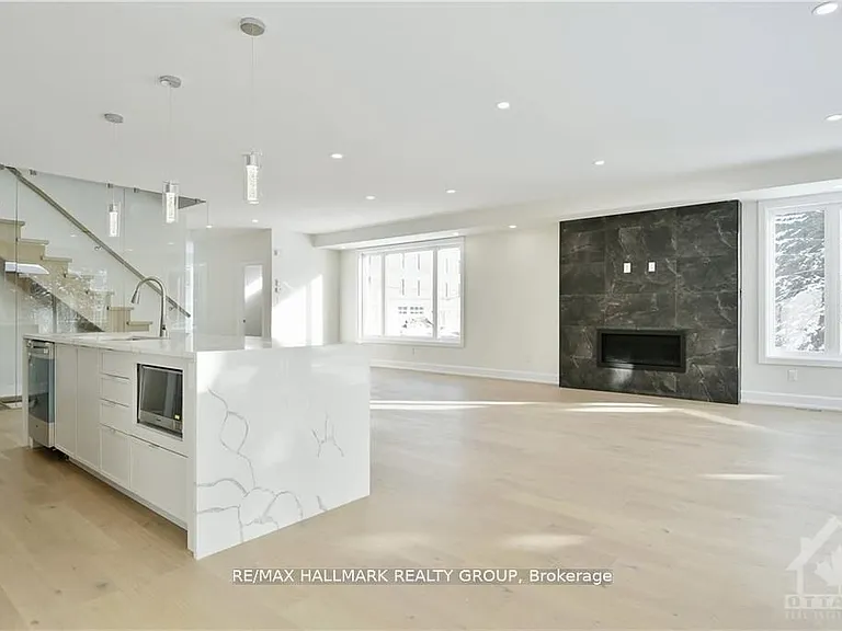 484 Woodland Ave — Photo 7