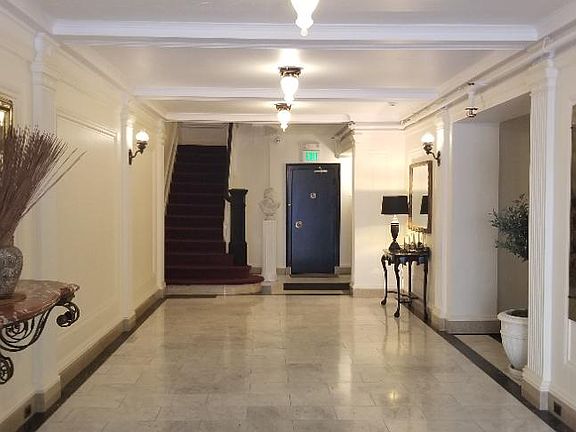 2nd image of 2150 Hyde St APT 3