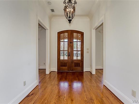 3rd image of 13944 Elam Ln