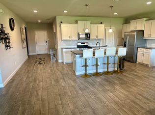1346 Boulder Dr, Cedar Hill, TX 75104