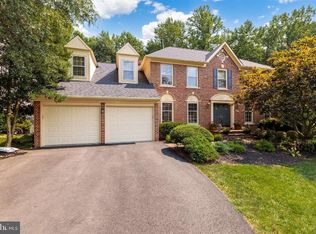 7909 Deerlee Dr, Springfield, VA 22153
